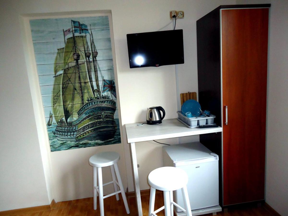 Dom Na Wzgorzu Apartman Jastarnia Kültér fotó