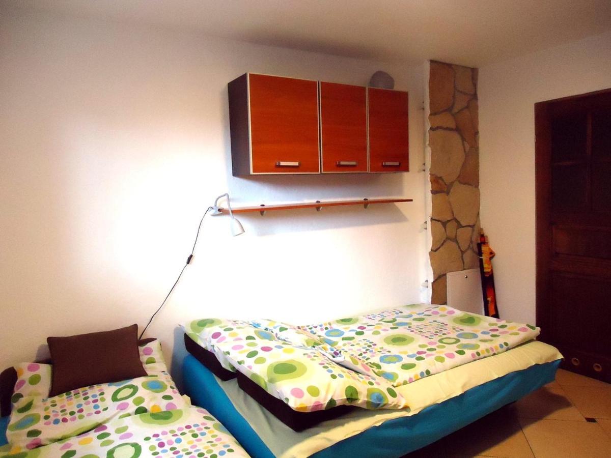 Dom Na Wzgorzu Apartman Jastarnia Kültér fotó